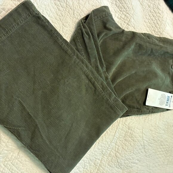Columbia Green Corduroy Pants 16 NEW - Picture 2 of 16